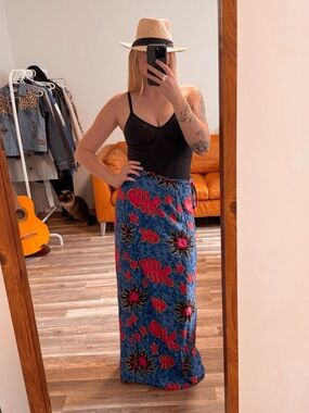 Vintage Blue and Red Beach Sarong - 90s